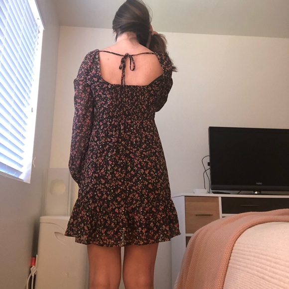 Floral mini dress - Picture 2 of 4